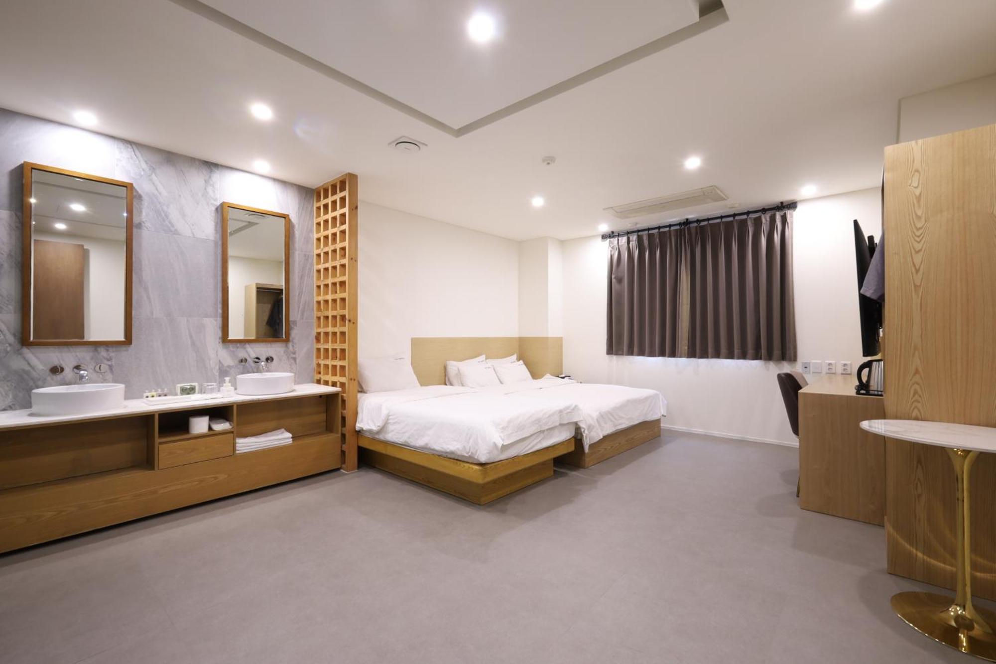 Trt Hotel Busan Eksteriør billede
